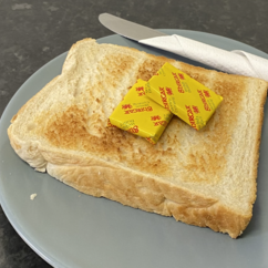 Toast (1 slice)